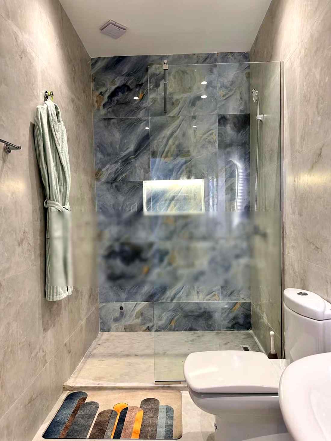 Location saisonnière villa haut standing à Malabata. 5 grandes pièces. Salon Marocain, sécurité - Photo 17