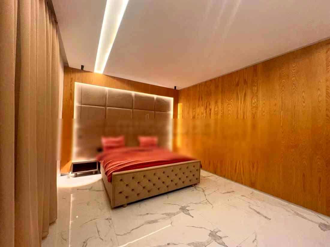 Location saisonnière villa haut standing à Malabata. 5 grandes pièces. Salon Marocain, sécurité - Photo 3