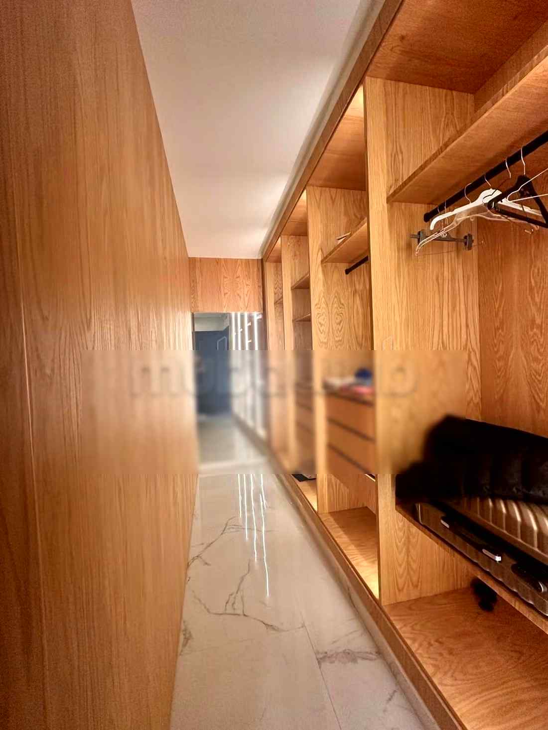 Location saisonnière villa haut standing à Malabata. 5 grandes pièces. Salon Marocain, sécurité - Photo 8