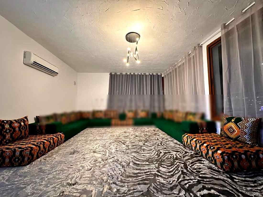 Location saisonnière villa haut standing à Malabata. 5 grandes pièces. Salon Marocain, sécurité - Photo 25