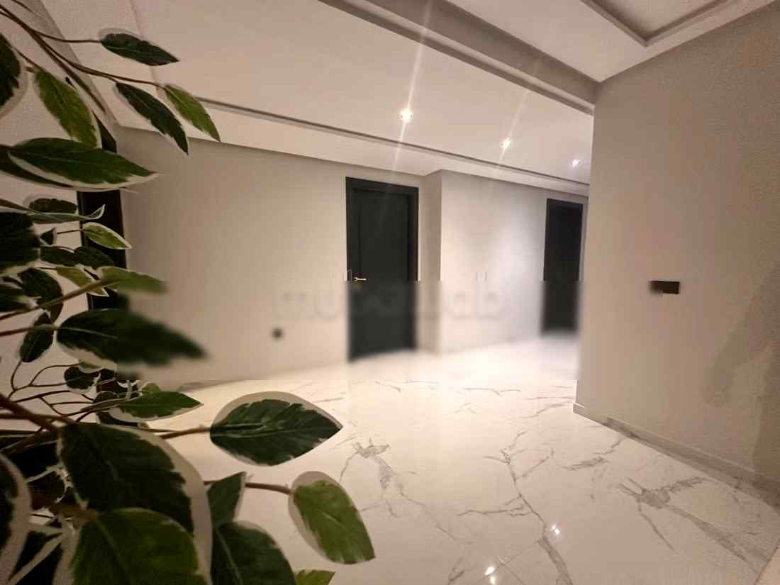 Location saisonnière villa haut standing à Malabata. 5 grandes pièces. Salon Marocain, sécurité - Photo 4