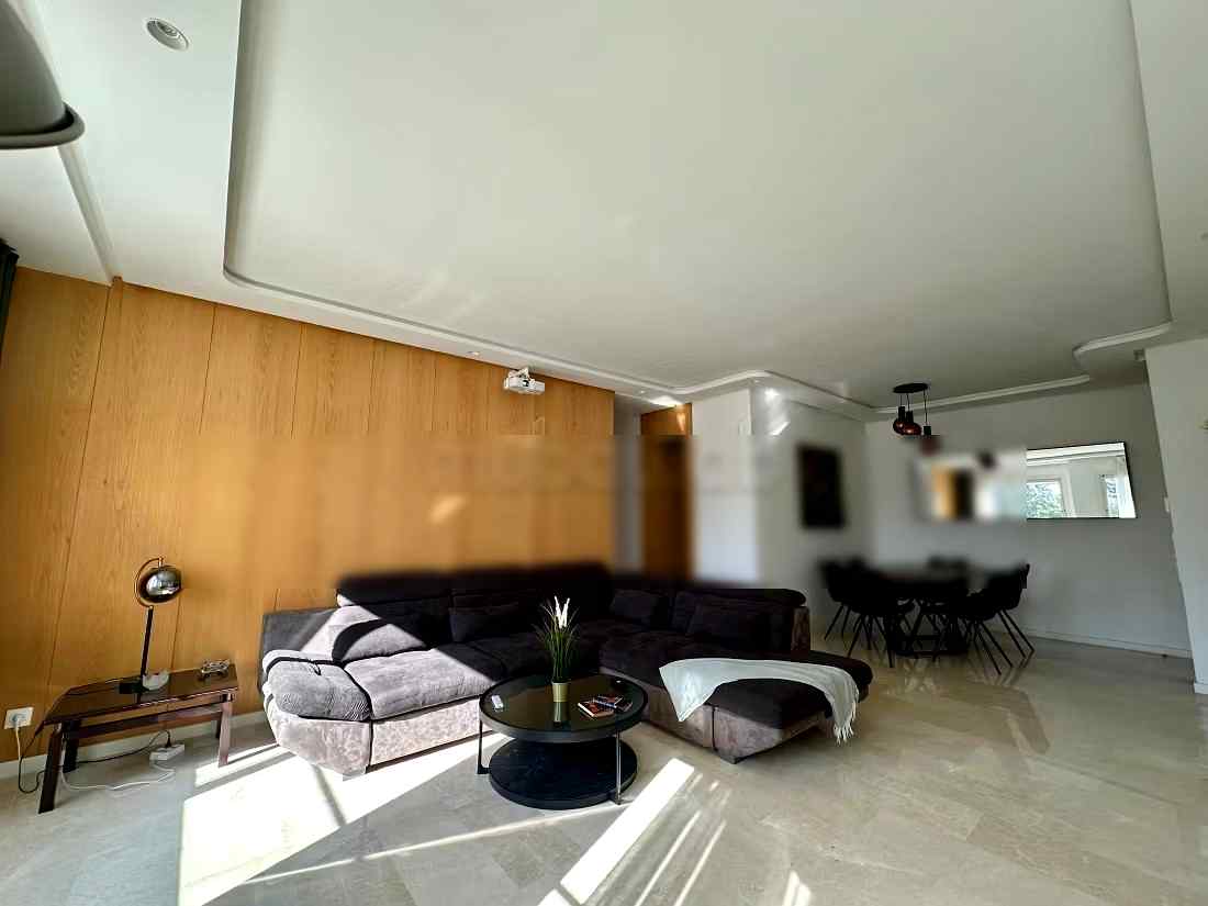 Location d'un appartement à Oasis. 2 chambres agréables. Fenêtres double vitrage et chauffage central - Photo 4