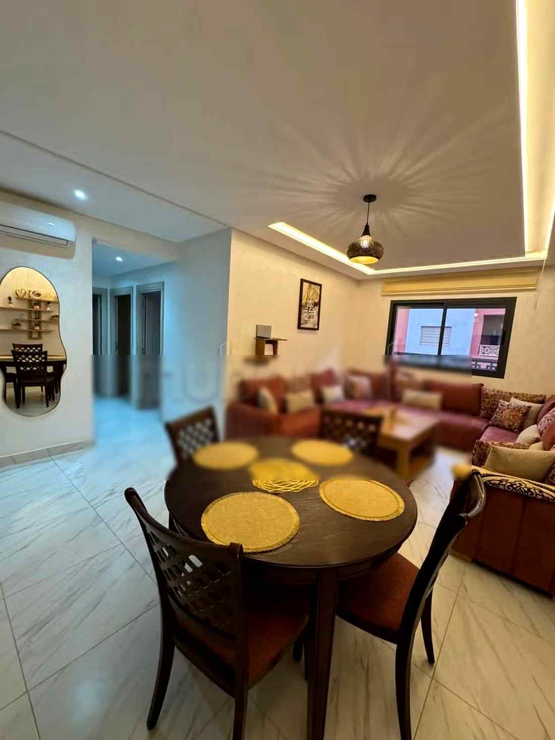 Location d'un appartement à Place Orson Welles. Superficie 96 m². Antenne parabolique et sécurité - Photo 4