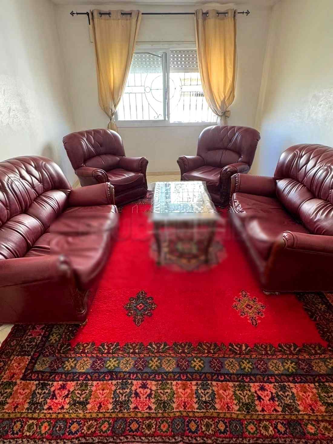 Appartements à louer à Marjan. Surface totale de 90 m². Salon authentique, parabolique. - Photo 6