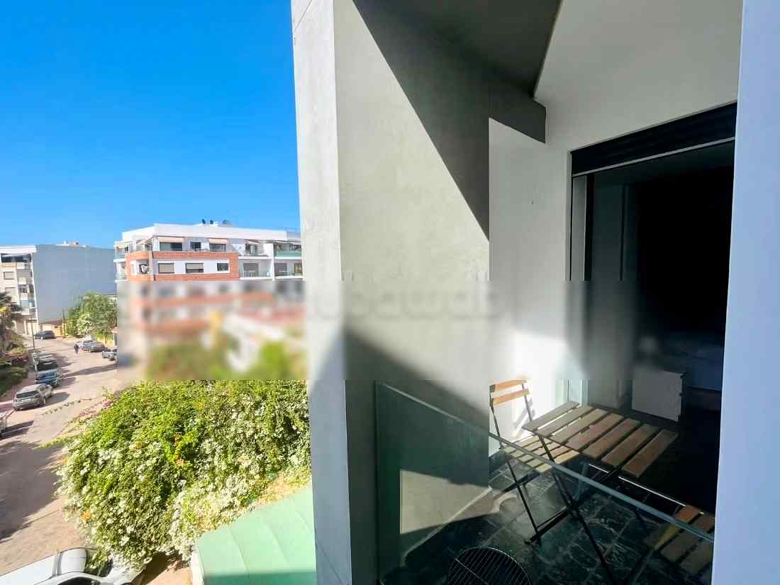 Location d'un appartement à fermme bretonne. Surface totale 45 m². Terrasse et ascenseur - Photo 8