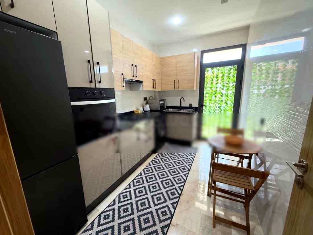 Appartements à louer à Founti. 1 Pièce. Ascenseur et garage - Photo 11