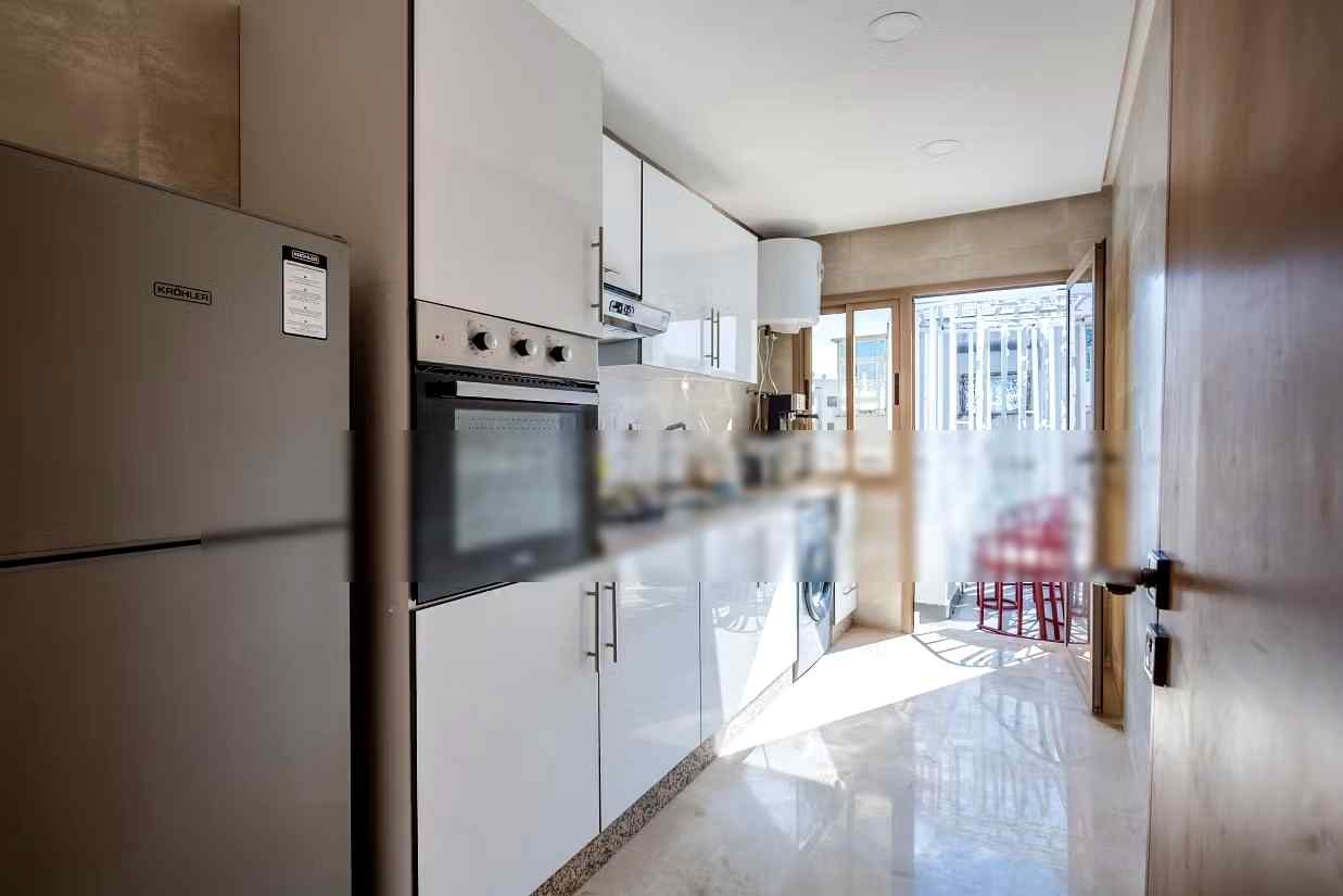 Central & Modern 2 Bedrooms/Hassan Tower/Balcony - Photo 16