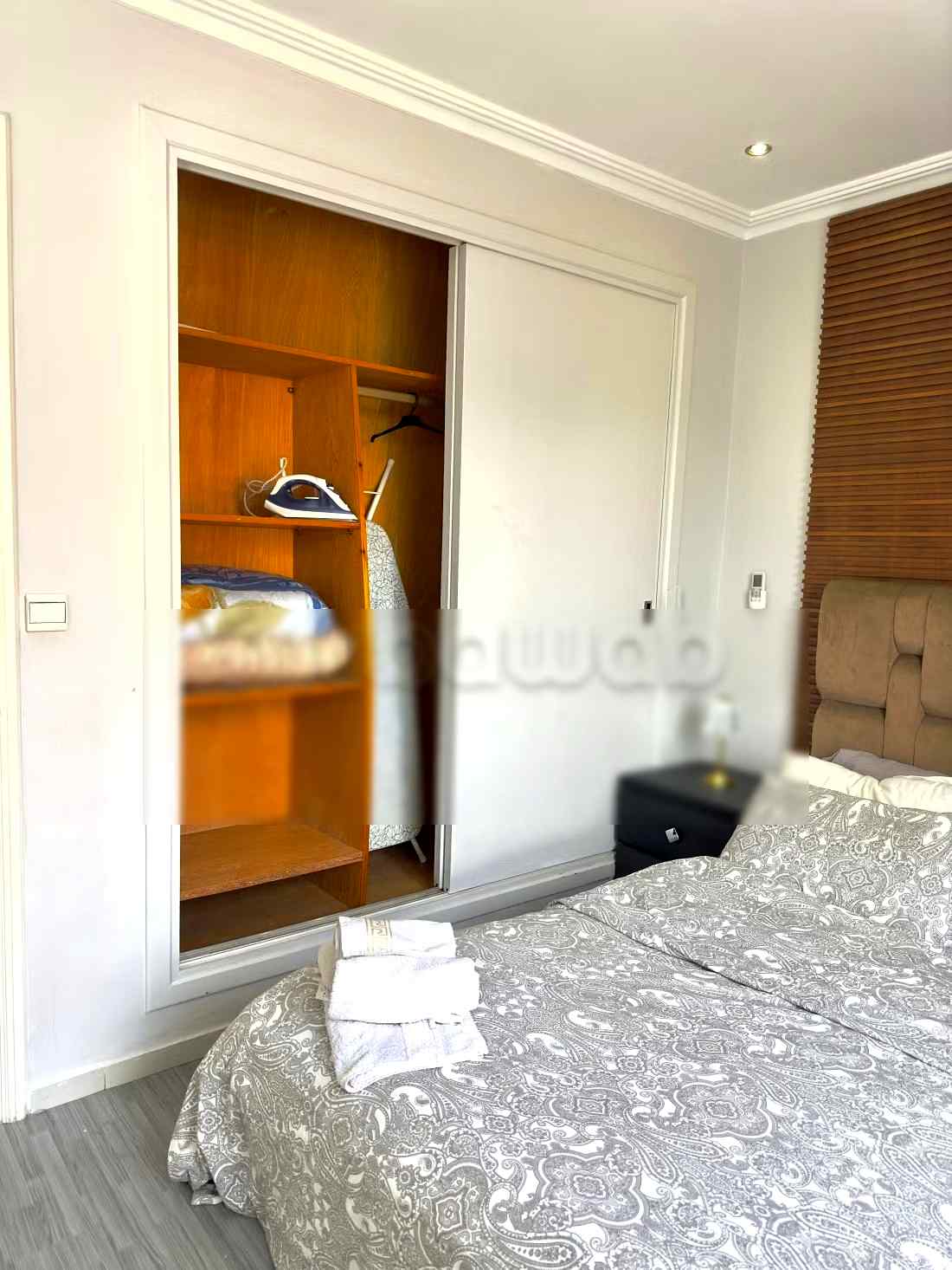 Location d'un appartement à Bourgogne Est. Superficie 55 m². Salon traditionnel marocain, résidence sécurisée - Photo 3